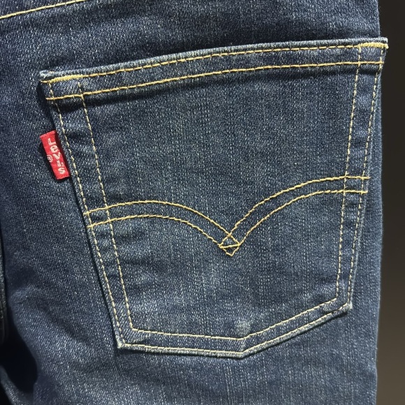 Levi’s 511 Slim, adjustable waistband,5 pocket,belt loop,  26 x 27–(12 regular) - Picture 5 of 7